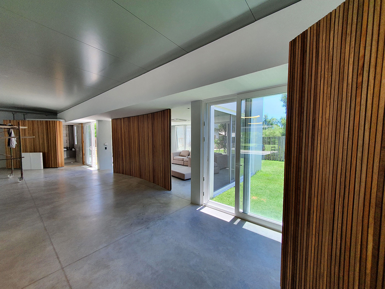 01 – Cochera Bosque